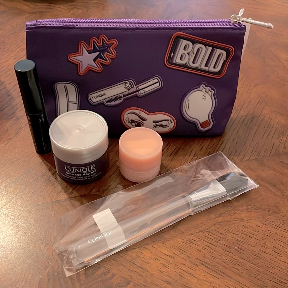Clinique 5Pc Set - All About Eyes, Take the Day Off, Beauty Brush, Mascara & Bag